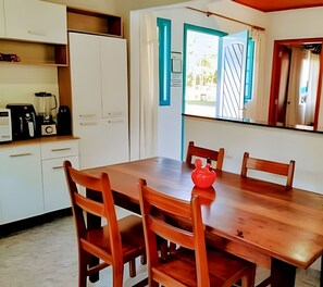 Villa | Dining