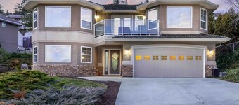 Wine Trail Full Suite with Private Entrance, Patio and Views! 