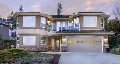 Wine Trail Full Suite with Private Entrance, Patio and Views!