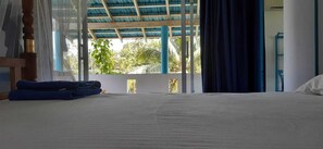 1 bedroom, iron/ironing board, WiFi, bed sheets - Freedom Apartment  (Galle)