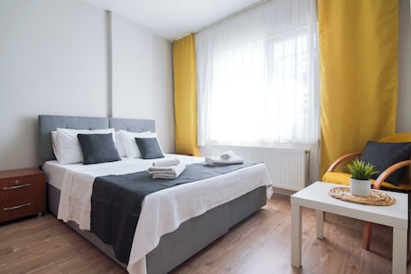 Economy Double or Twin Room, Courtyard View | Premium bedding, desk, laptop workspace