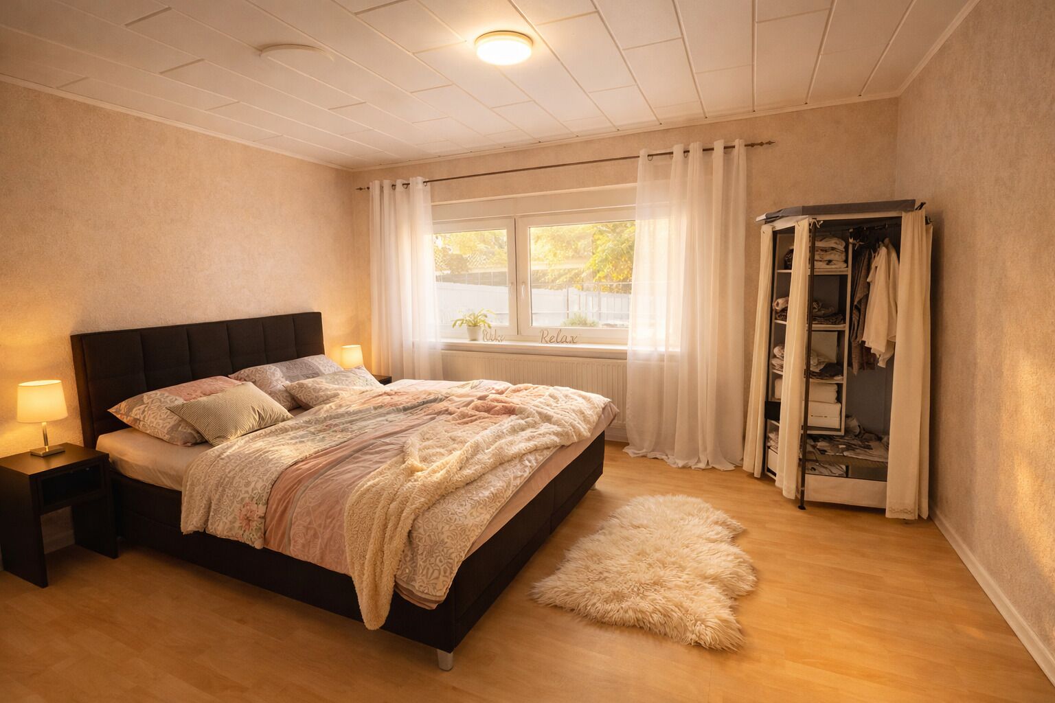 1 habitación, tabla de planchar con plancha, wifi gratis y ropa de cama 