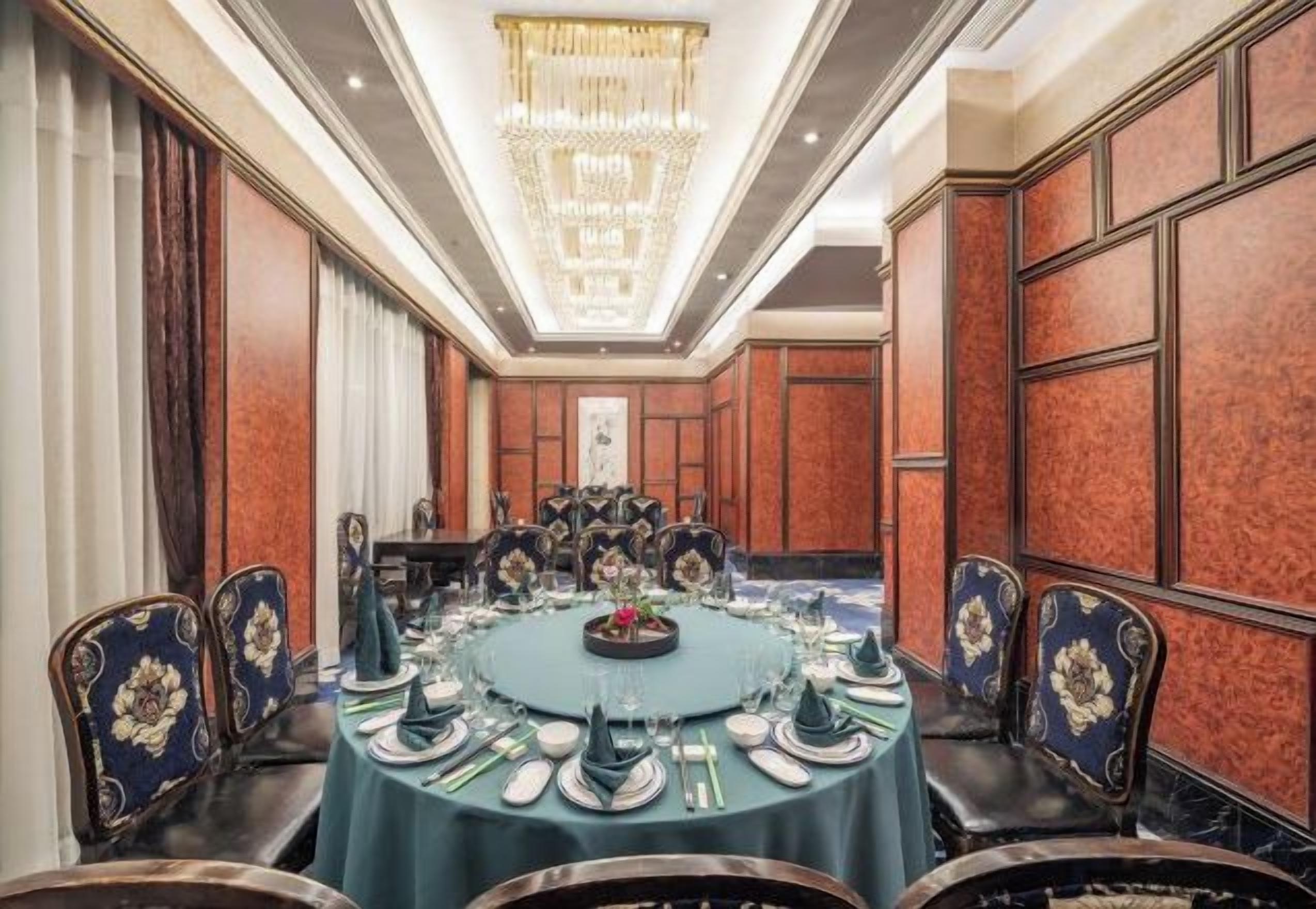 Banquet hall