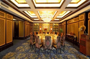 Banquet hall - Grand Daqiao Hotel (Nanjing)