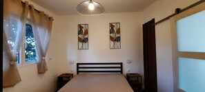 1 camera, ferro/asse da stiro, Wi-Fi, lenzuola