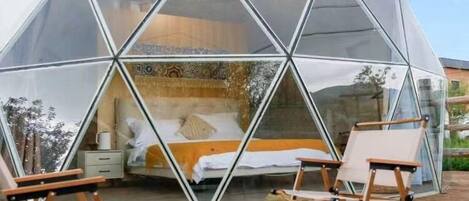 Premium bedding, individually decorated, free WiFi, bed sheets