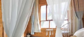 Montis Prospectu Tabernae Lignea