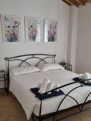 2 Schlafzimmer, Bügeleisen/Bügelbrett, Reisekinderbett, WLAN