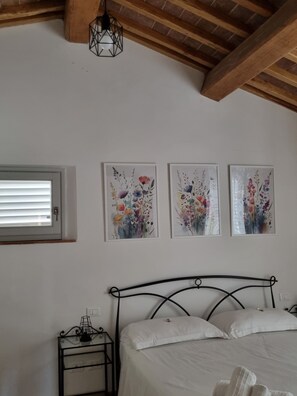 2 chambres, fer et planche à repasser, lit parapluie, Wi-Fi