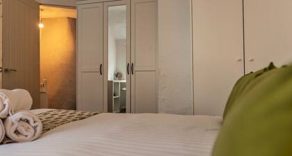 Getaway in the Shropshire Hills – Peace & Views - Pass the Keys