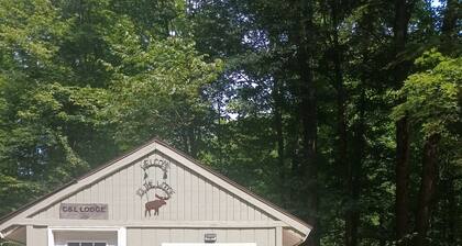 Rustic Cabin on 10 secluded acres