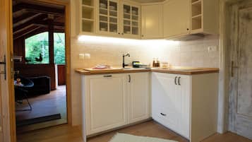 Microwave, stovetop, dishwasher