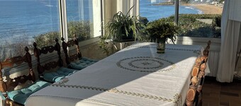
"Beachfront villa in Pornichet, with direct access to the sea"
