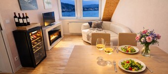 Neu Renovierte Wohnung mit Infrarotsauna u. Elektrokamin