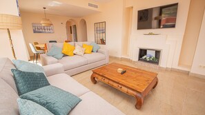 TV, fireplace