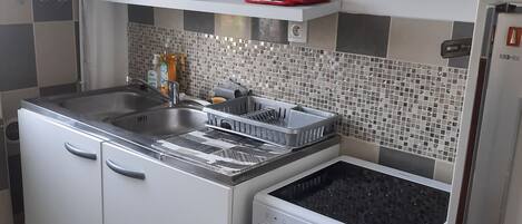 Fridge, microwave, oven, electric kettle