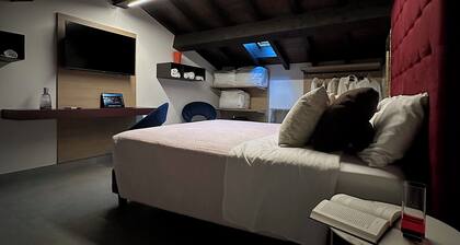 House with garden and private parking. Cellar and sauna