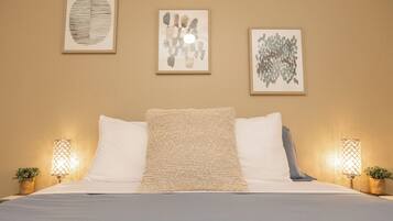 3 chambres, fer et planche à repasser, lit parapluie, Wi-Fi gratuit