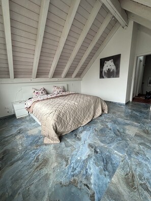 2 chambres, bureau, fer et planche à repasser, Wi-Fi