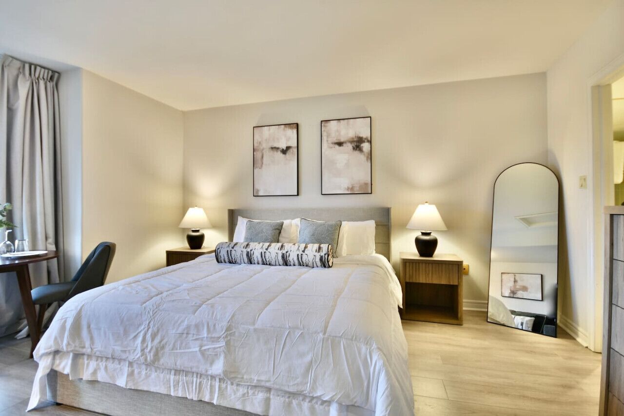 1 habitación, tabla de planchar con plancha, wifi y ropa de cama 