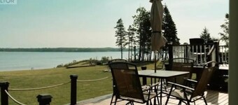 Waterfront Cottage in Georgetown