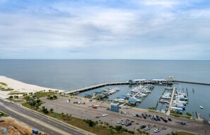Marina - Pearl Haven Beach cottage nestled in Pass Christian on the Mississippi Gulf 
 (Pass Christian)