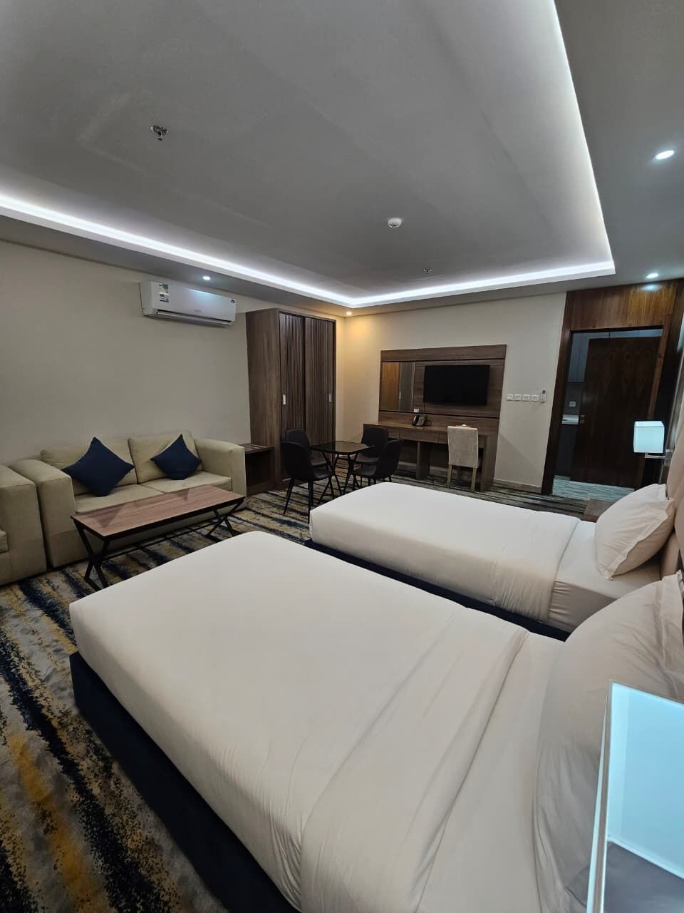 Egyptian cotton sheets, premium bedding, pillowtop beds, soundproofing