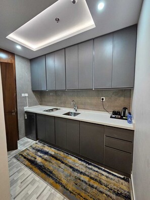 Studio | Private kitchen - شقق أعمار الديار للشقق المخدومة  (Jeddah)