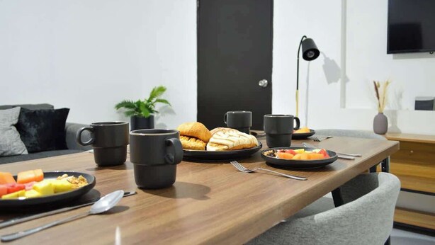 Dining - Ramon Corral 504-B, Col. Hidalgo (Monterrey)