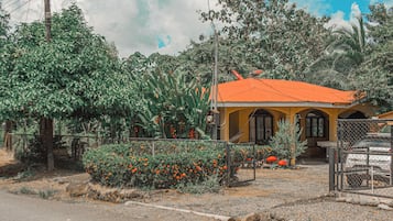 Bahagian luar
