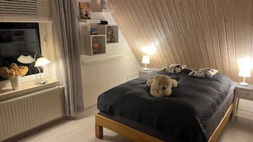 2 chambres, coffres-forts dans les chambres, fer et planche Ă repasser