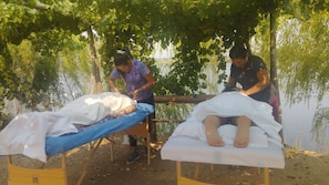 Couples treatment room(s), hot stone massages, prenatal massages