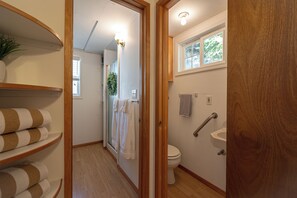 Towels, soap, toilet paper