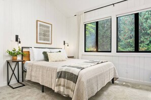 3 bedrooms, free WiFi, bed sheets - Sandy River Retreat | Pet Friendly | Epic Fishing (Sandy)