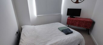 Spare Bedroom, Wembley Stadium