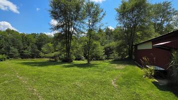 المنطقة المحيطة بالمنشأة