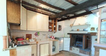 Furnished and renovated apartment for short term rental