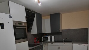 Unclassified image, 3 of 8, button - Appartement Spacieux 75m2 (L' Hôpital)