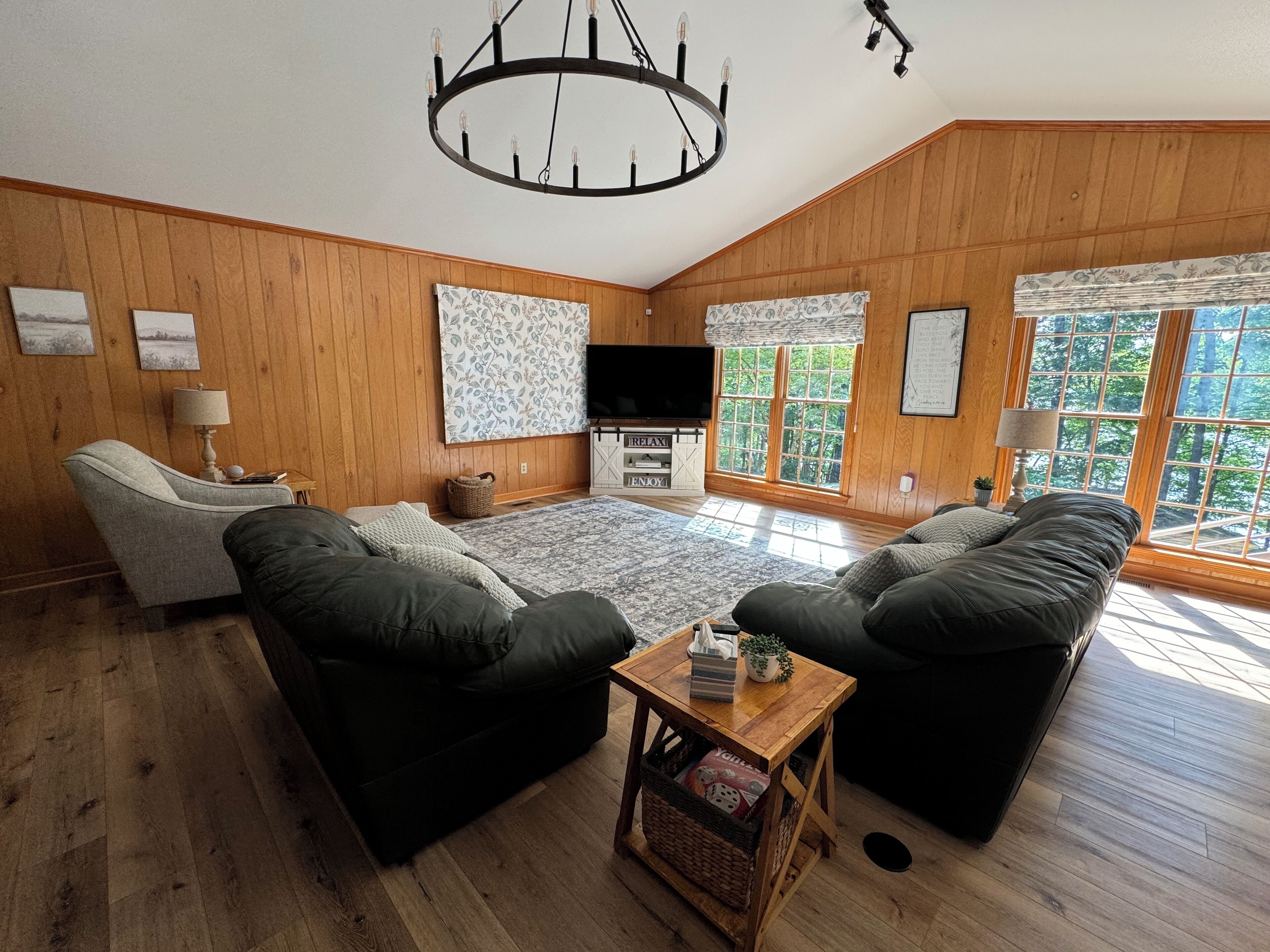 Smart TV, video games, books, stereo