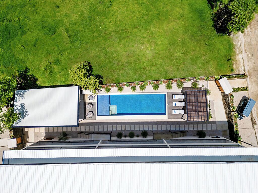 Piscina externa, piscina aquecida