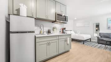 Fridge, microwave, stovetop, coffee/tea maker