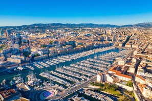 مكان جذب سياحي