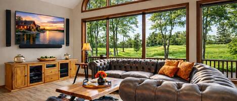 スマートテレビ、暖炉、テレビゲーム、ステレオ