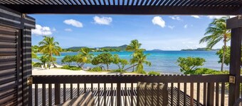 Caribbean Jewel-Newly furnished C209