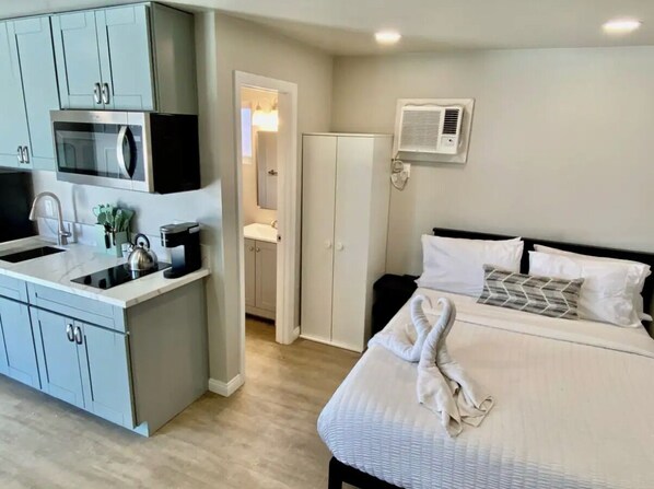 WiFi, bed sheets - Cozy apartment with WiFi and AC in charming El Cajon San Diego (El Cajon)