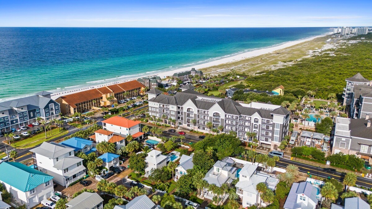 Photo 65 of Sandy at the Beach: Pet-friendly 3-bedroom home with private pool in Destin's Crystal Beach.