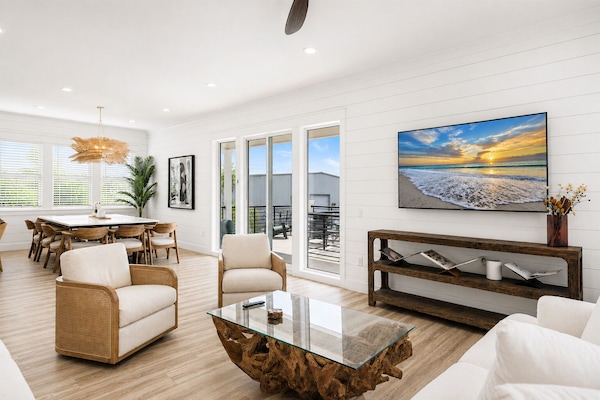 Open-Concept Living Room with Balcony Access