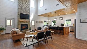 Smart TV, fireplace, books