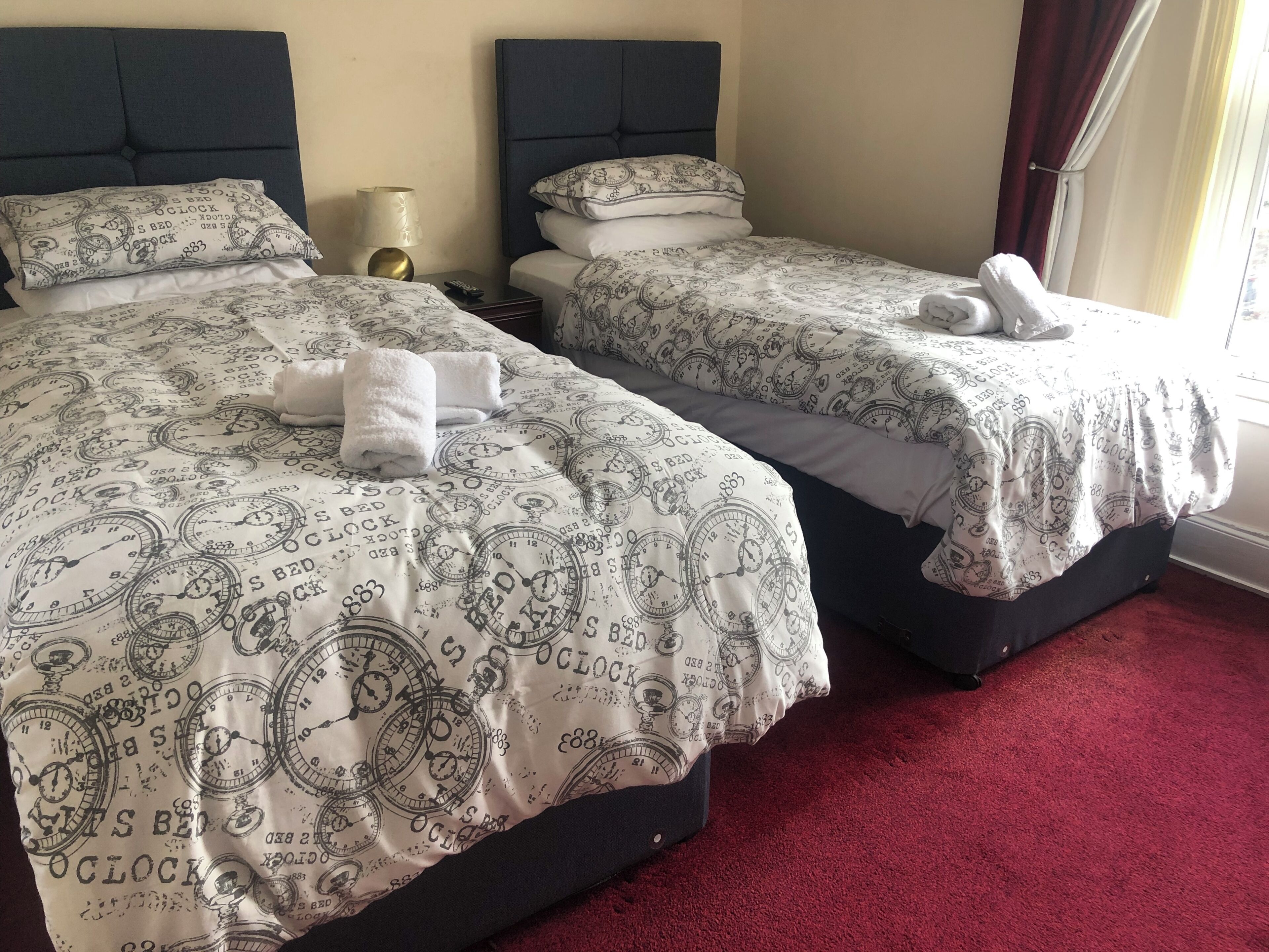 Double Room | Free WiFi, bed sheets
