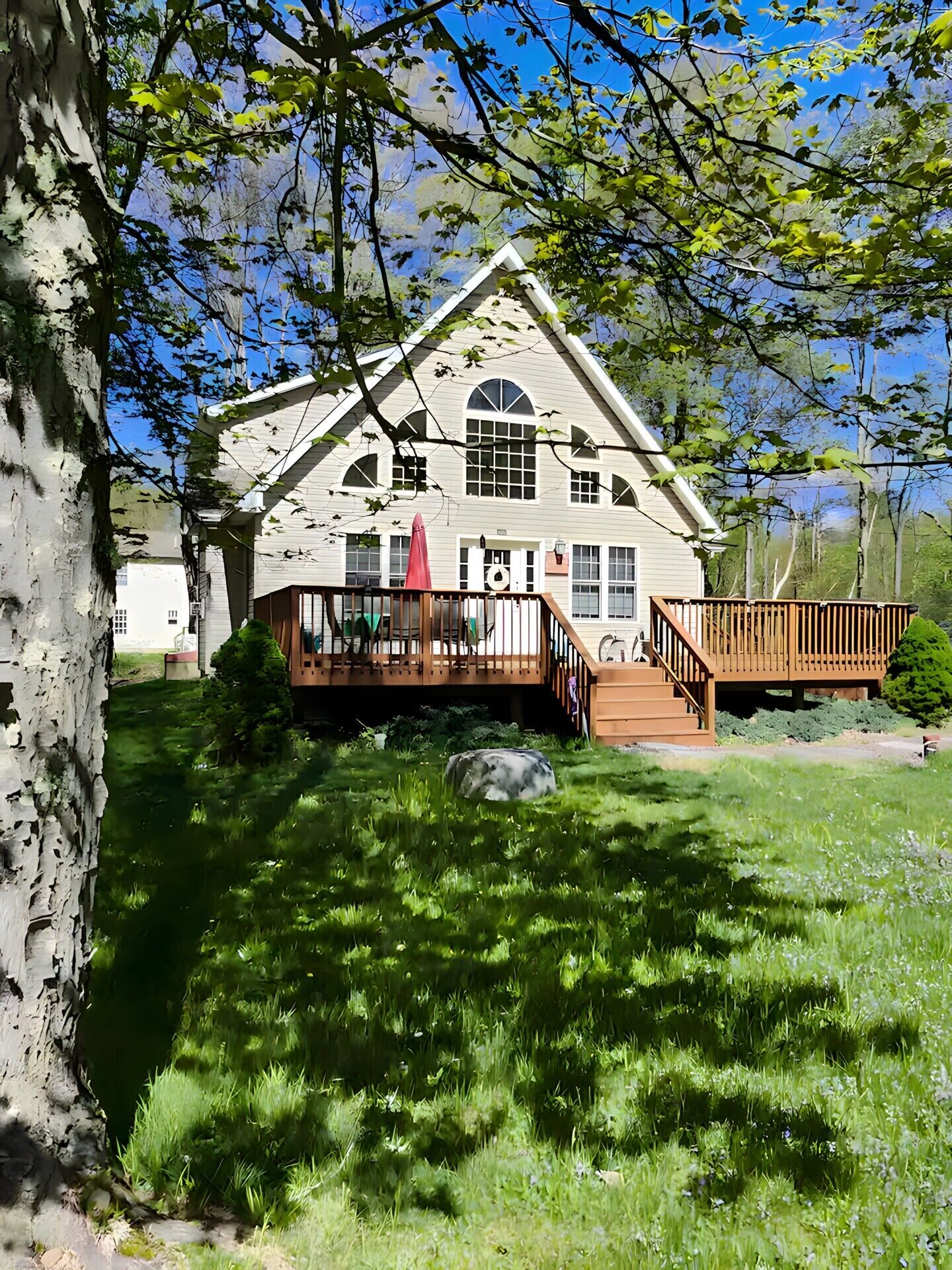 Jerry's Lake House